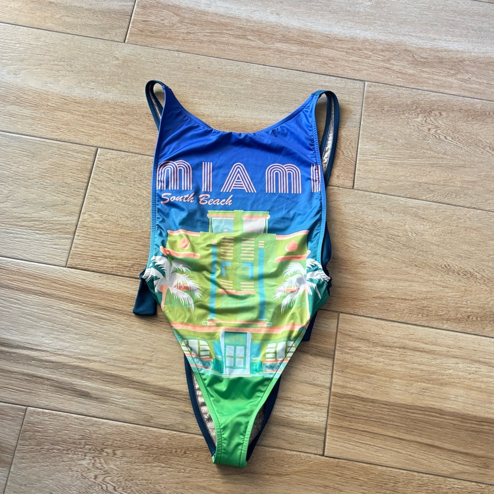 Free People free-est The Pamela Printed One-Piece Swimsuit - Picture 5 of 11